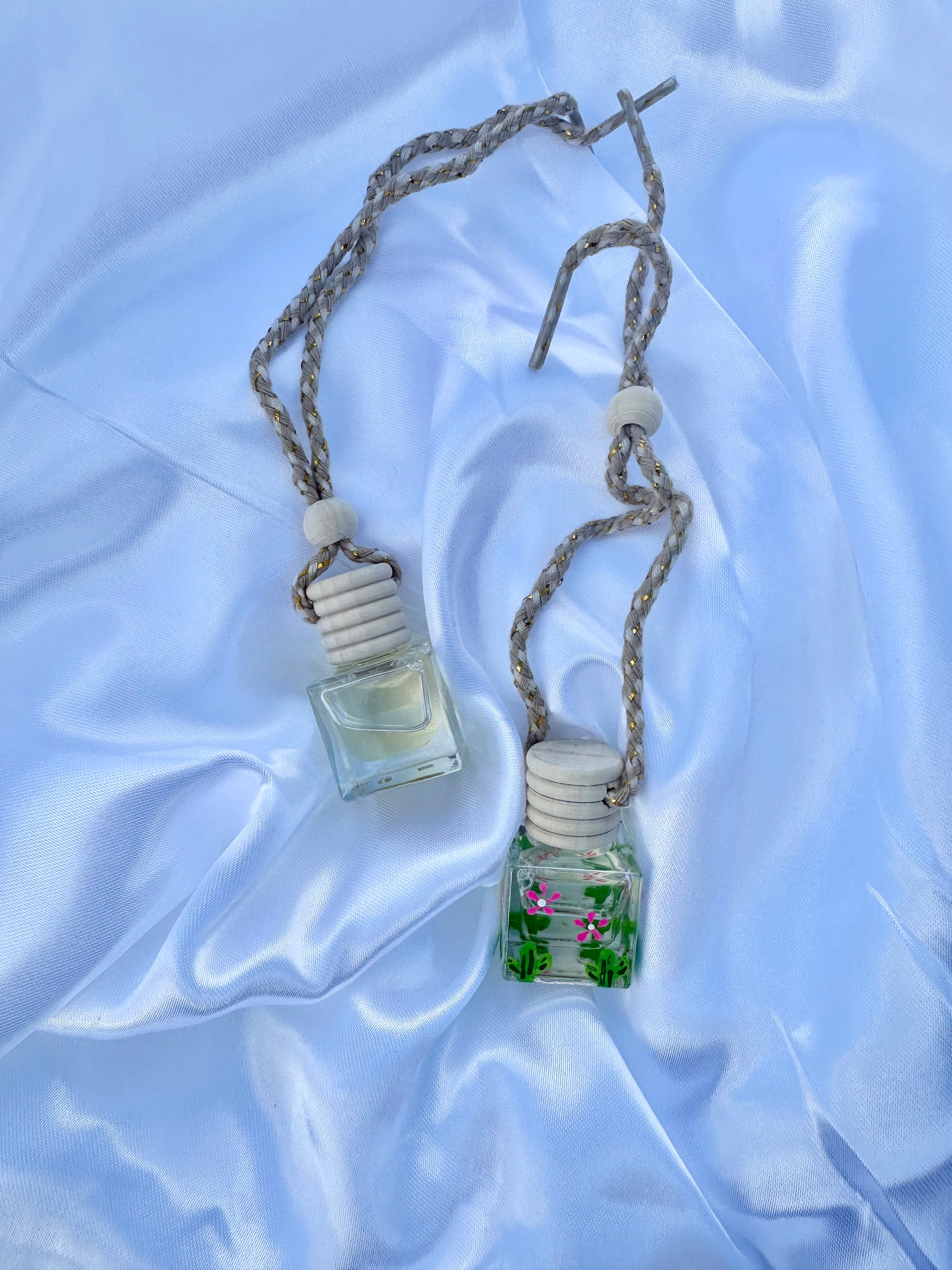 Hanging car diffusers